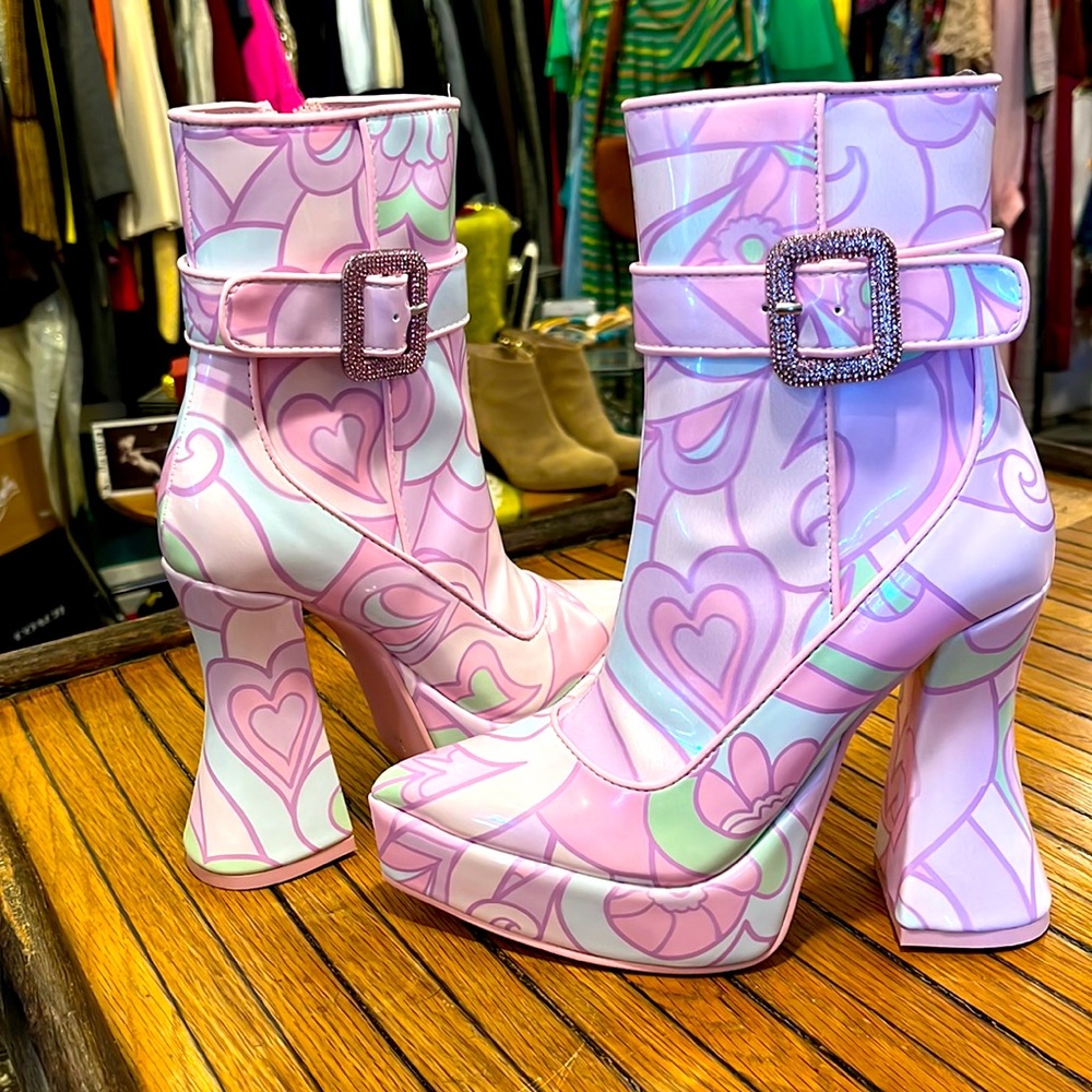 Sugar Thrillz Psychedelic Platform Boots Dolls Kill Retro Mod Hippie 60s 70s VTG